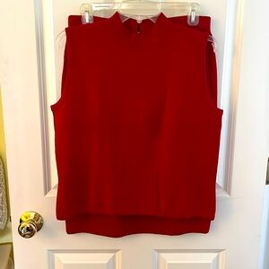 Vintage St. John Collection Never Worn!! Women’s 2 piece Sleeveless Top & Skirt